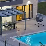 Casa Debeljak
